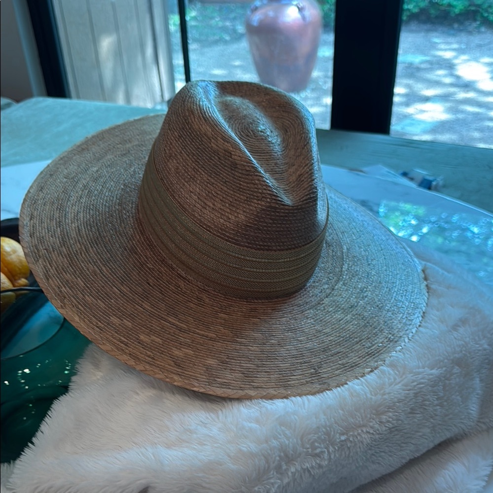 ASN Los Angeles Straw Hat with a Muted Gold Embroidered Trim